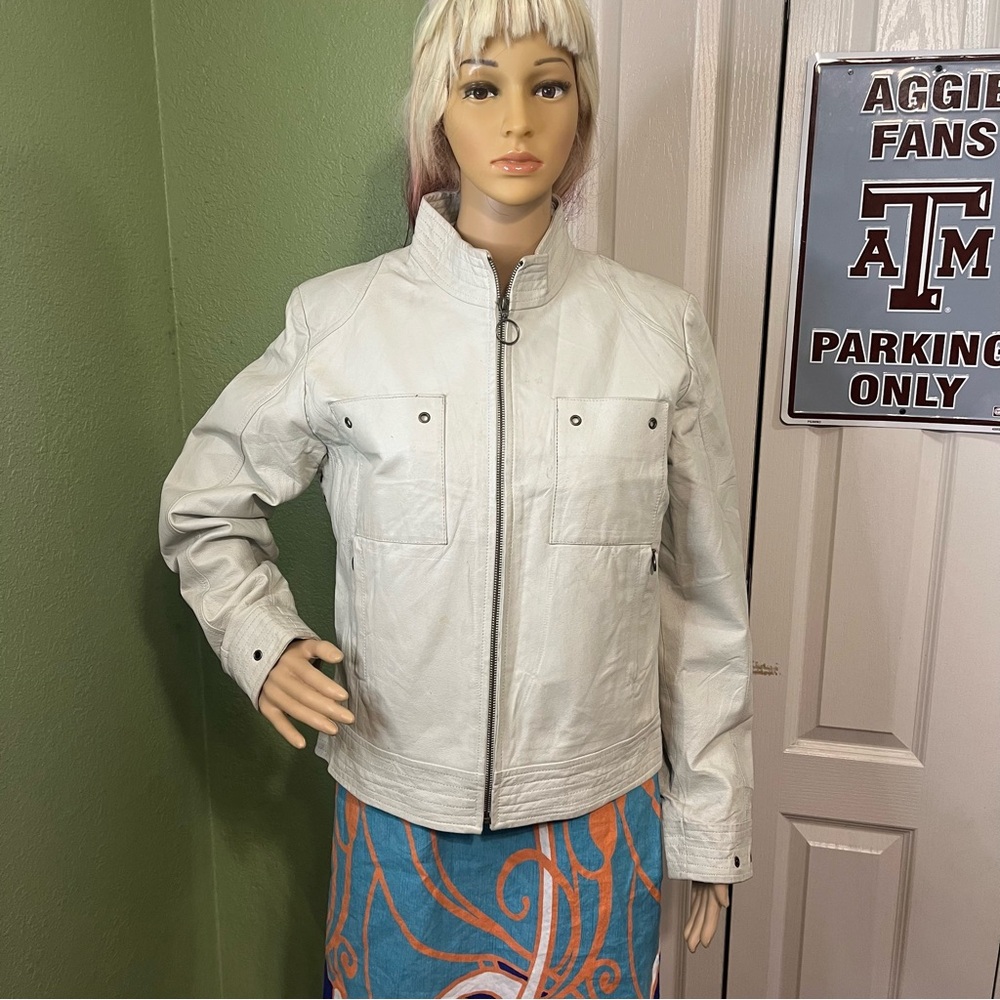 Seventh Avenue Women’s Leather Jacket